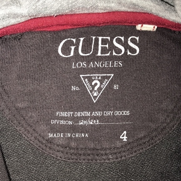 4 for $25 | boy guess size 4 zip up sweater - Picture 5 of 6